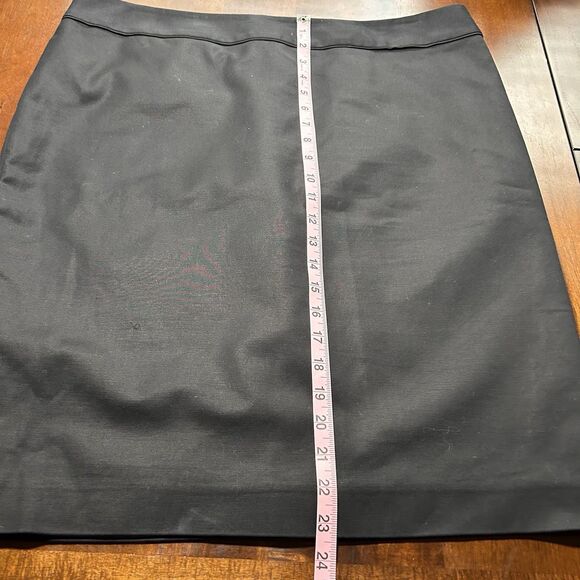 Liz Claiborne Black Pencil Skirt Size 16 Stretch Cotton Blend Career Classic - Picture 5 of 5